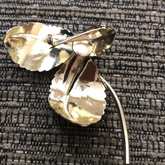 ☘️ Three Leaf Clover Strong Vintage Brooch firm - Picture 3 of 4